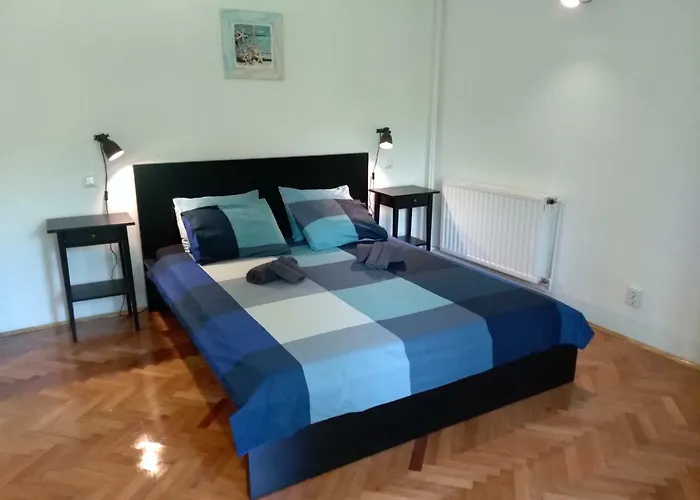 Nia Apartamento Jadranovo